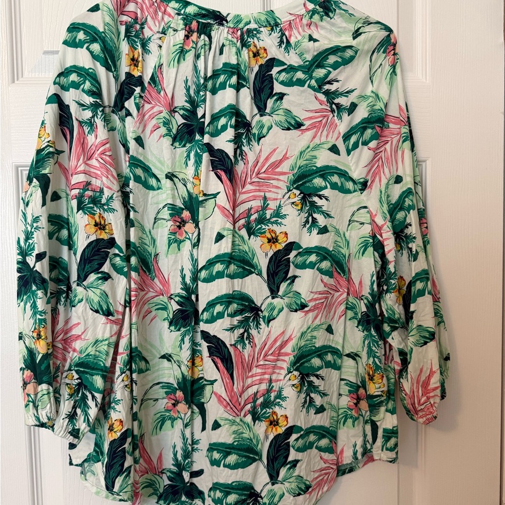 Women’s Loft blouse - Picture 3 of 3